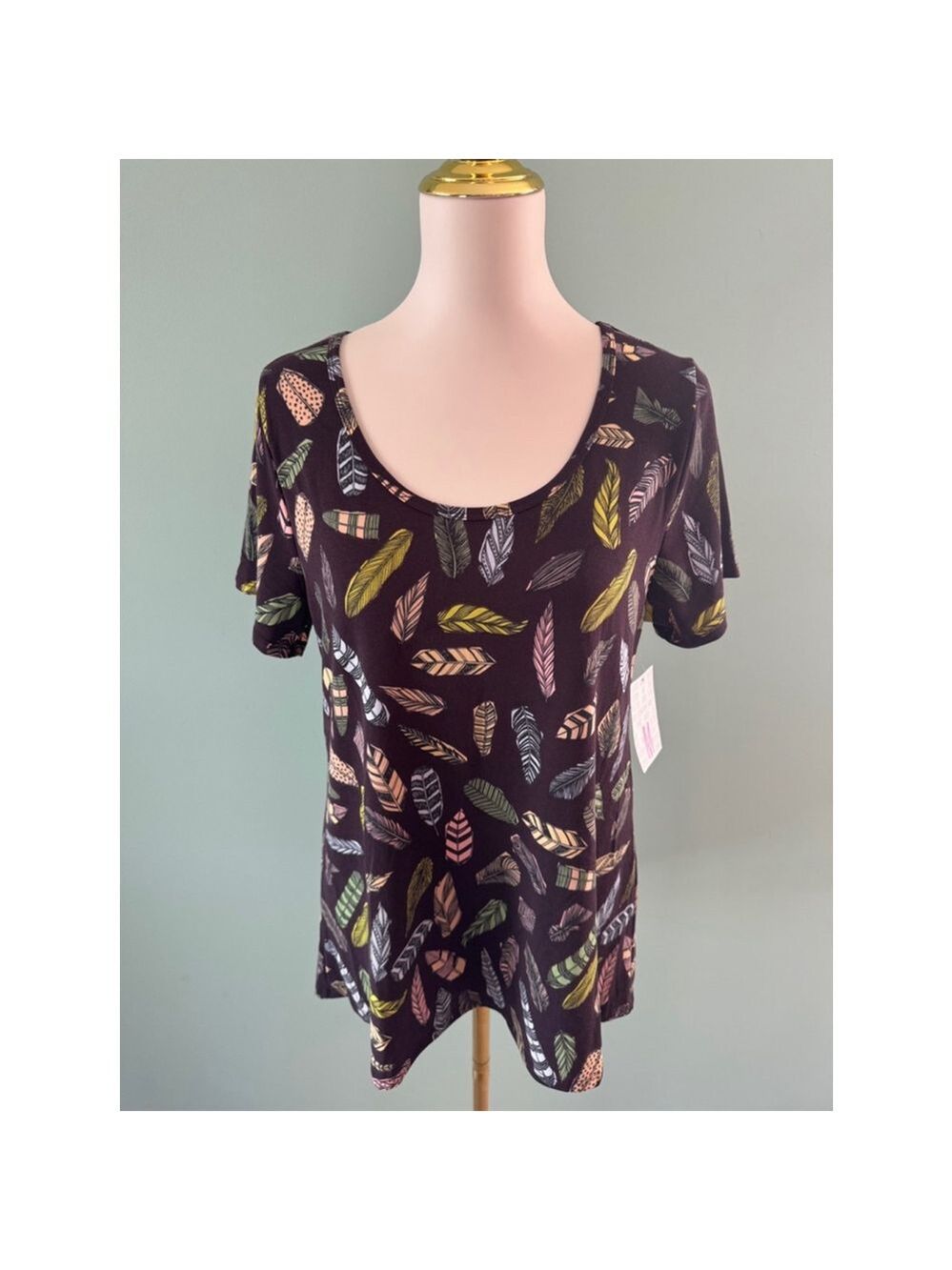 Women's LuLaRoe Classic T Shirt Size M Black Multi-color Feather Print